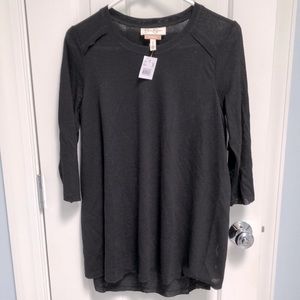 Jessica Simpson Black Nursing Top—size small